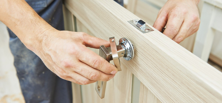 interior door repair Pico Rivera